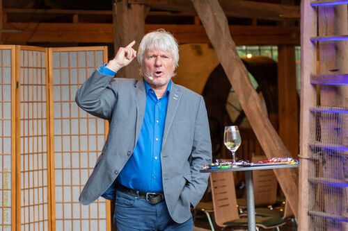 Jürgen Becker auf dem Tuppenhof. Foto: (c) Klaus Stevens